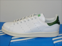 スタンスミス（STAN SMITH）