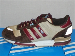 ZX700